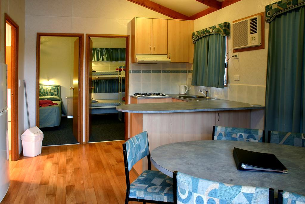 Capital Country Holiday Park Canberra Exterior photo